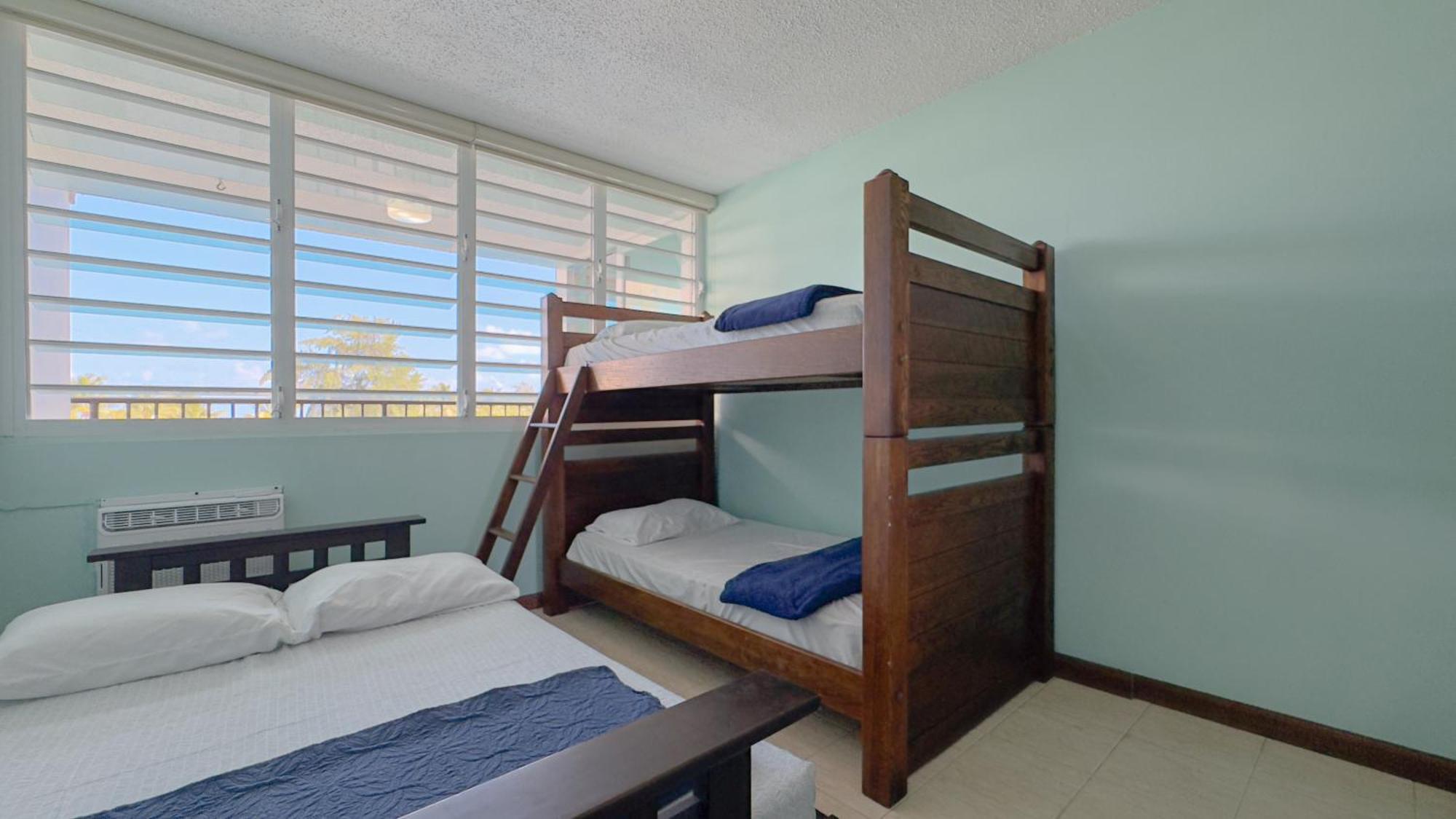 Moana'S Beach Apartment In Luquillo Pr Beach View Exterior photo